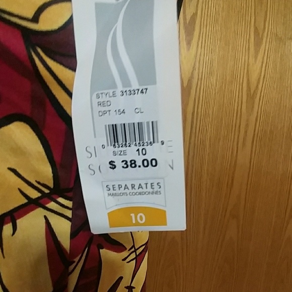 *NWT* women's tankini swimsuit, size 10 - Picture 4 of 8